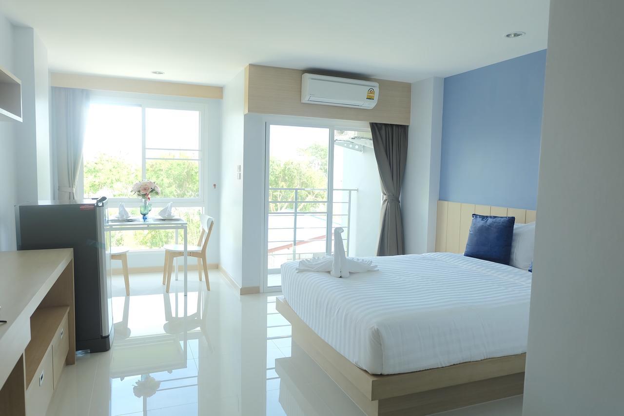 Charisma Residence Rayong Esterno foto