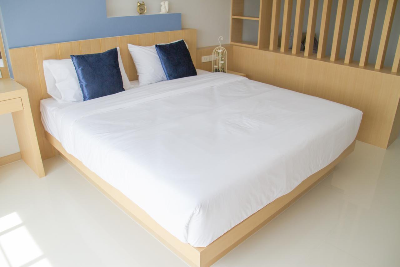 Charisma Residence Rayong Esterno foto