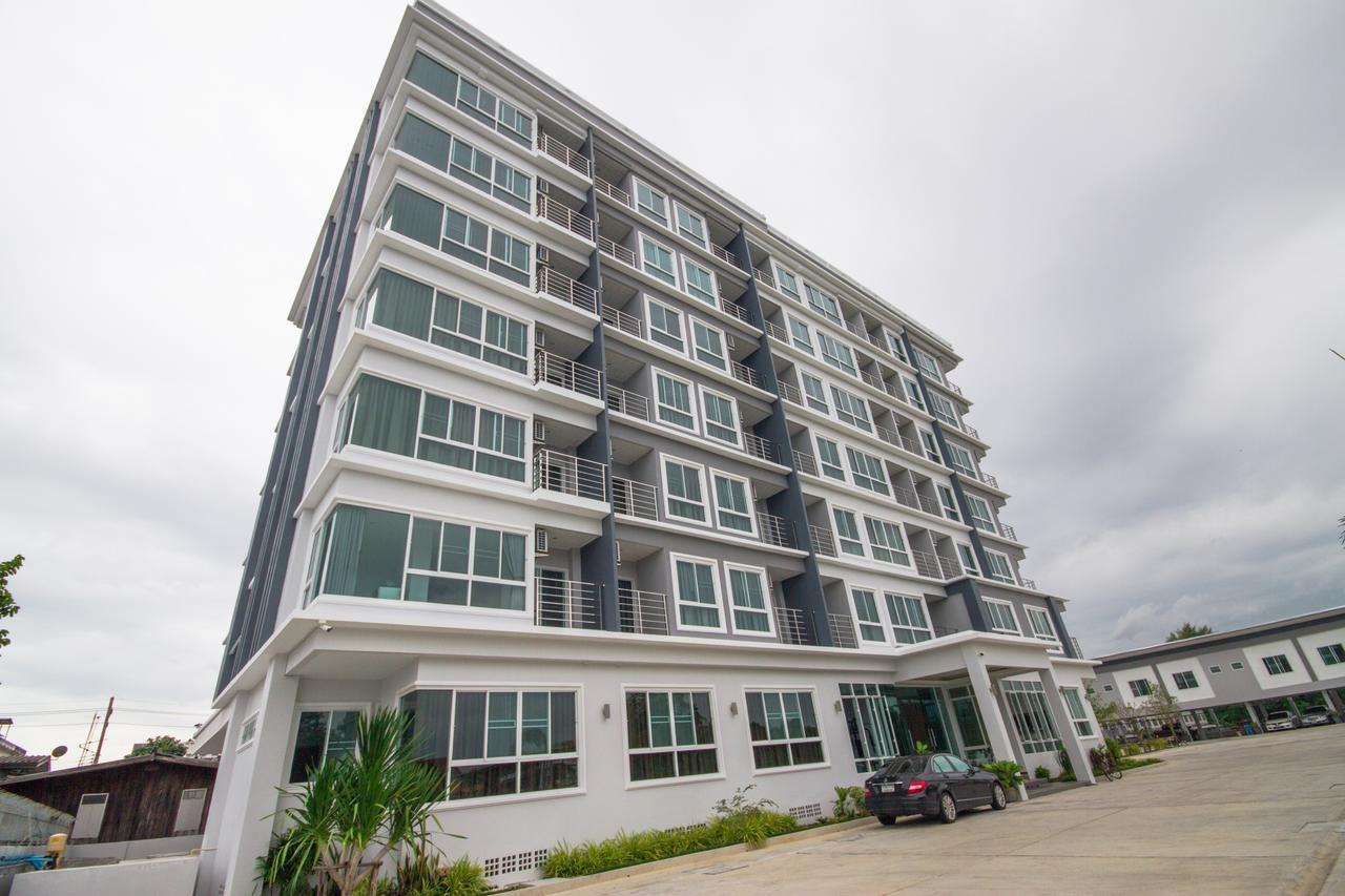 Charisma Residence Rayong Esterno foto